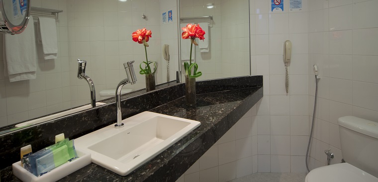 Apartamento Suíte - Banheiro